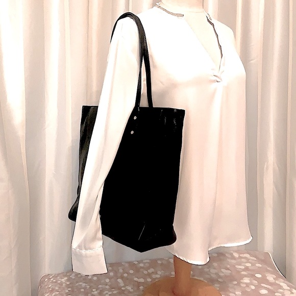 Coach Classic Large Black Leather Bag - Picture 3 of 15